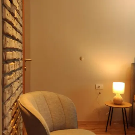 Iris 1 Apartment *